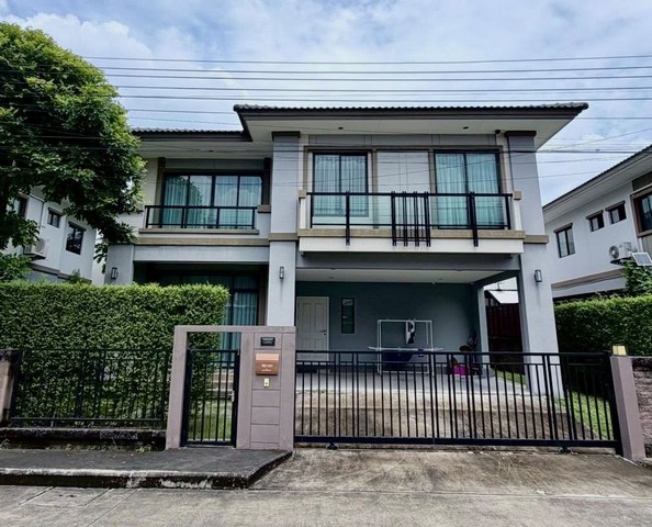 ให้เช่าบ้านเดี่ยว 2 ชั้น 3 ห้องนอน  3 ห้องน้ำ โครงการ ภัสสร เพรสทีจ บางนา–สุวรรณภูมิ