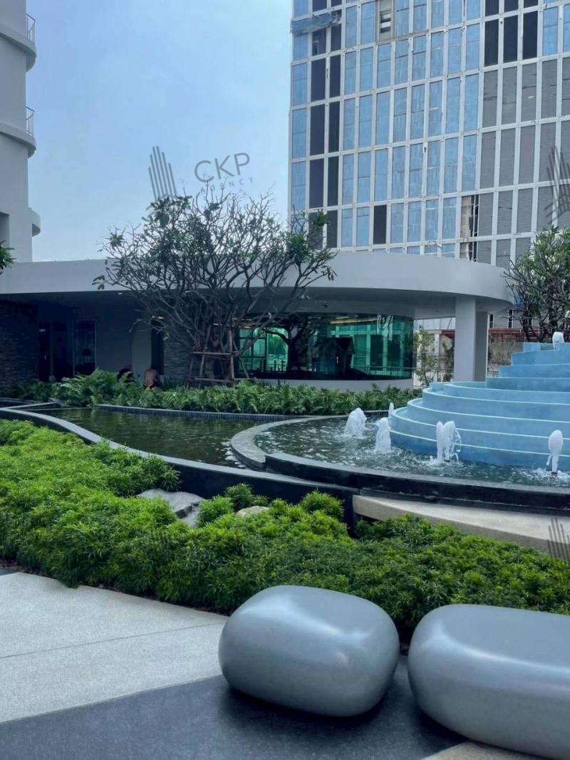 ขาย คอนโด ศุภาลัย ริวา แกรนด์ บนถนนพระราม 3 โค้งแม่น้ำเจ้าพระยา มีผู้เช่าอยู่ พร้อมเฟอร์นิเจอร์ครบ แขวงช่องนนทรี เขตยานนาวา กรุงเทพฯ ติดต่อสอบถามได้ค่ะรายละเอียด (Description)- ขนาด 52.80 ตร.ม.- อยู่ชั้นที่ 4 อาคาร B- 1 ห้องนอน 1 ห้องน้ำ- มีเฟอร์นิเจอร์ครบ ประตูดิจิตอลอนาล็อก- เครื่องปรับอากาศ 2 เครื่อง- มีผู้เช่าอยู่การเดินทาง- ถนนพระราม 3  19 เมตร- ถนนยานนาวา  180 เมตร- ถนนรัชดาภิเษก