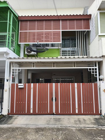 Townhome ทาวน์โฮม หมู่บ้านจามจุรีพาร์ค รามอินทรา ถนนสุขาภิบาล 5 ท่าแร้ง บางเขน 20 ตรว. 3BEDROOM2BATHROOM 2450000 BAHT ใกล้กับ ตลาดถนอมมิตร สะดวกต่อการเดินทาง กรุงเทพ