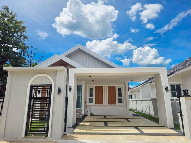 ให้เช่าบ้านเดี่ยวสร้างใหม่ ทำเลทอง สไตล์นอร์ดิก นอกโครงการ หางดง