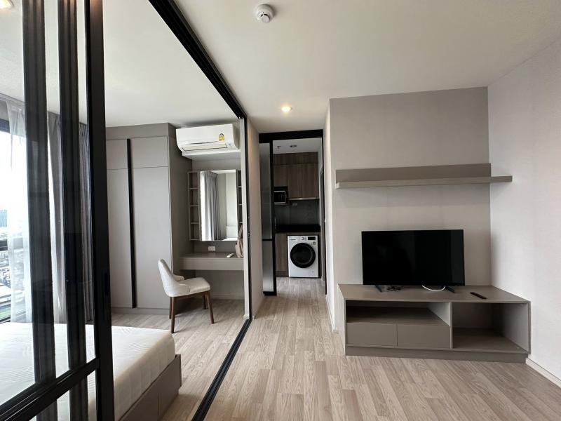 Ideo Mobi EastPoint private beautiful clean 29th floor BTS Bang Na