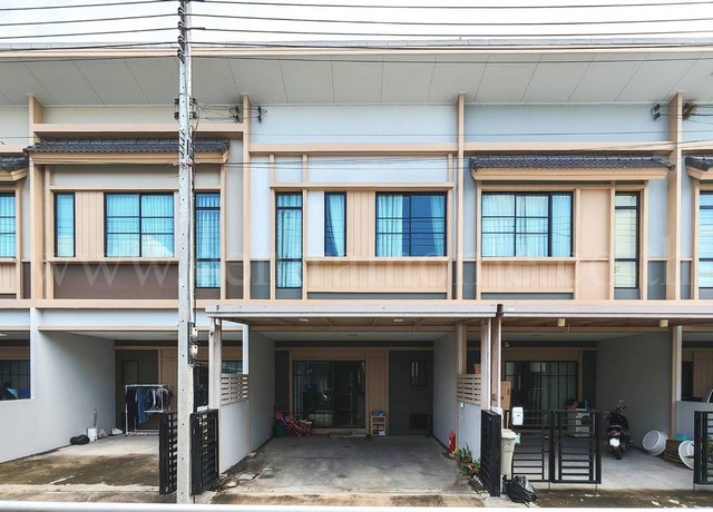 ทาวน์โฮม สิริ เพลส วงแหวน - ลำลูกกา บึงคำพร้อย ปทุมธานี ราคาถูก