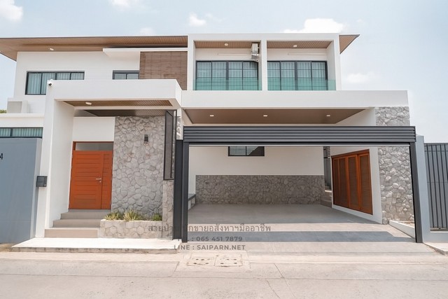 ขายบ้านเดี่ยว Pool Villa สุดหรู พหลโยธิน 56 ทำเลดีใกล้ BTS และสนามบินดอนเมือง