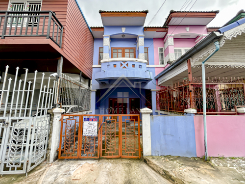 ทาวน์เฮ้าส์ 2 ชั้น หมู่บ้าน นิวเวิลด์ วิลล์ บางบัวทอง