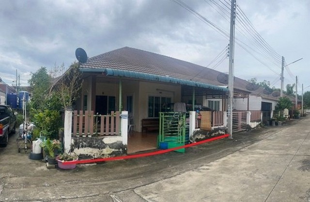 ขายทาวน์เฮ้าส์มือสองปลวกแดง โครงการ 9999 วิลเลจ ระยอง