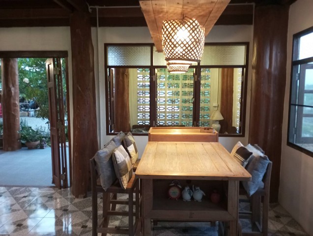 มูลค่าทวีเพิ่มพูนทรัพย์ในดิน ให้เช่าบ้านไม้ถ่ายหนังถ่ายละคร MV โฆษณา หนังสั้น คอนเท้นท์ บ้านสวยวิวทุ่งนา ไทรน้อย 0968821857