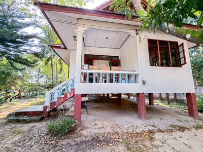 บ้านพักให้เช่า 2 ห้องนอน 1 ห้องน้ำ ตกแต่งครบ บ้านใต้ ต.แม่น้ำ อ.เกาะสมุย พื้นที่ใช้สอย 80 ตร.ม บ้านเช่าเกาะสมุย