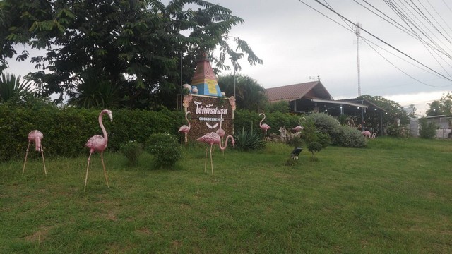 ขายรีสอร์ทพร้อมดำเนินกิจการต่อได้ทันที-บรรยากาศร่มรื่น ทำเลดี จังหวัดอุดรธานี เหมาะสำหรับนักลงทุน ผู้ต้องการสร้างรายได้จากธุรกิจที่พัก / โฮมสเตย์ / ที่พักเชิงธรรมชาติ           รีสอร์ทตั้งอยู่ในตำบลหนองอ้อ อำเภอหนองวัวซอ จังหวัดอุดรธานี เดินทางสะดวก บรรยากาศเงียบสงบรายล้อมด้วยธรรมชาติเหมาะสำหรับลูกค้าที่ต้องการพักผ่อนอย่างแท้จริงเจ้าของต้องย้ายถิ่น