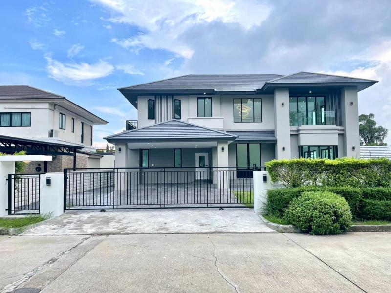 บ้านเดี่ยว 2 ชั้น พร้อมสระว่ายน้้ำหน้าบ้านทิศเหนือ ถนนพระราม 2 (กม15) ตำบลบางน้ำจืด อำเภอเมืองสมุทรสาคร ปรับปรุงใหม่พร้อมอยู่