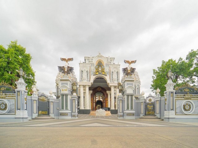 ขายคฤหาสน์หรู 2 ไร่กว่า พุทธมณฑลสาย 3 สระว่ายน้ำส่วนตัว ตกแต่งสวยหรูจัดเต็ม พร้อมเข้าอยู่