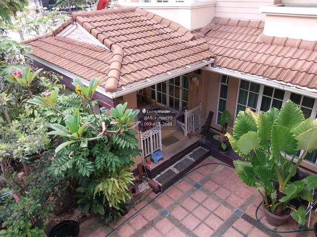 ขายบ้านเดี่ยวหลังใหญ่ ใกล้สุวรรณภูมิ แขวงประเวศ เขตประเวศ กรุงเทพ ที่ตั้ง : หมู่บ้านภัทรา อ่อนนุช-วงแหวน แขวงประเวศ เขตประเวศ กรุงเทพ 10250 https://maps.app.goo.gl/dXKYc38eqfMzmSwz9ขนาดพื้นที่ : 133.5 ตารางวา พื้นที่ใช้สอย 360 ตารางเมตร รายละเอียดหน้ากว้าง 16 เมตร ลึก 33 เมตร 5 ห้องนอน 5 ห้องน้ำ+1 ห้องแต่งตัว (แยกส่วน)1 ห้องพระ  เรือนรับรองแขก ที่จอดรถสูงสุด 6 คัน แถมเฟอร์ Built-in  แอร์ทั้งหลัง คลับเฮ้าส์  สระ