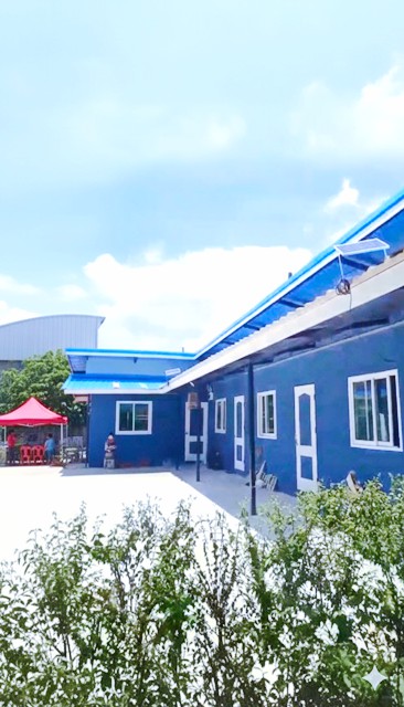 ตลาดชุมพล 1.2 กม.ให้เช่าบ้าน พร้อมออฟฟิศ 3 ไร่  7นอน 7น้ำ ทำเลดี สวนน้ำเปรม วอร์เตอร์ปาร์ค 1.6 กม.ร้านพี่ญาคนรุม 3 กม. 