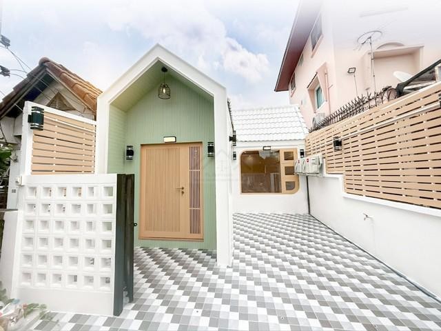 ขายบ้าน Style Minimal Nordic ซอยนวลจันทร์ 36 ใกล้เลียบด่วน เกษตรนวมินทร์