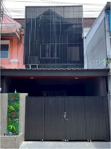 โซนฟ้าฮ่าม ให้เช่า 22,000 บาท/เดือน ขาย 2.49 ล้าน ทาวน์เฮ้าส์ 2 ชั้น #อ.เมือง #รีโนเวทใหม่ #สไตล์โมเดิร์น #เหมาะสำหรับนักลงทุน ปล่อยเช่าง่าย