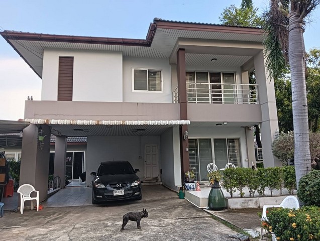 บ้านเดี่ยวสวย รามอินทรา  ใกล้แฟชั่นไอส์แลนด์ ราคาต่ำกว่าประเมิน เนื้อที่เยอะ ซอยรามอินทรา77 แยก 4 (ใกล้รถไฟฟ้าสถานีคู้บอน)บ้านเดี่ยว 2 ชั้น เนื้อที่กว้าง เดินทางสะดวก โครงสร้างแข็งแรงมาก สร้างโดย บริษัทรับสร้างบ้าน Seacon อย่างดี เนื้อที่ดิน184 ตารางวาพื้นที่ใช้สอย250 ตร.ม.BTS: รามอินทรา กม.9, คู้บอนหันไปทางทิศเหนือจุดเด่นของทรัพย์สินสถานที่ใกล้เคียง :-ห้างแฟชั่นไอส์