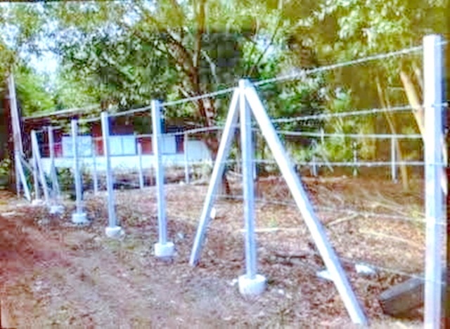 ถ.ฉะเชิงเทรา-กบินทร์บุรี 3121  PTT ปตท.บางคล้า 550 ม. ขายที่ดินเปล่ากั้นรั้ว  342ตร.ว. ใกล้ถนนใหญ่ ตลาดน้ำบางคล้า 3.6 กม. 