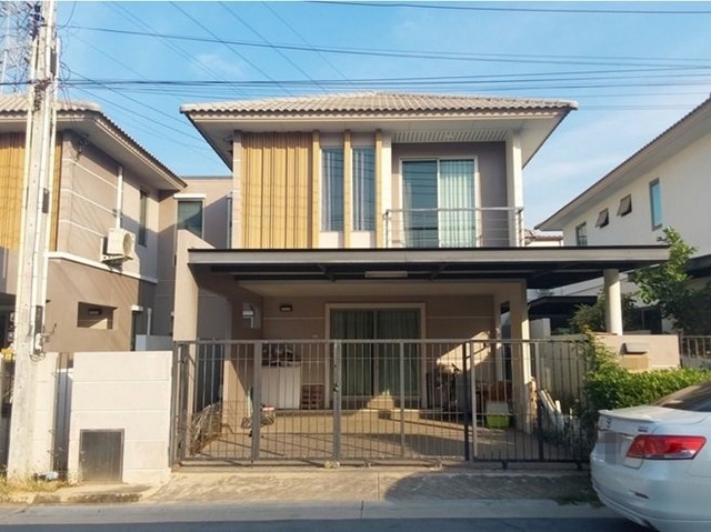 ขายบ้านแฝดมือสองศรีราชา    โครงการบ้านริมเขา ชลบุรี