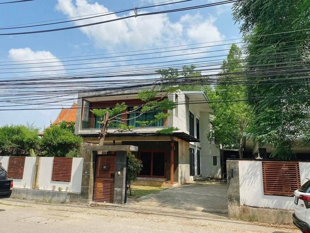 ให้เช่าบ้านเปล่า ทำเลดี ใกล้แยกข่วงสิงห์ โซนช้างเผือก 