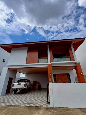 บ้านเดี่ยวหลังใหญ่ 2 ชั้น ทำเลดี กว้างมาก หนองจ๊อม สันทราย 