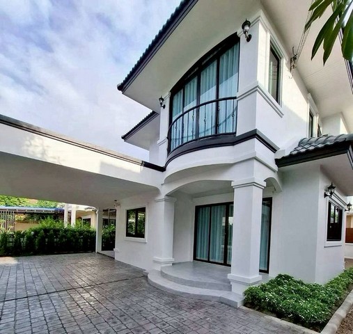 บ้านเดี่ยว 2 ชั้น รีโนเวทใหม่ ทำเลสงบ โครงการ ลากนน่าโฮม5 สันทราย 