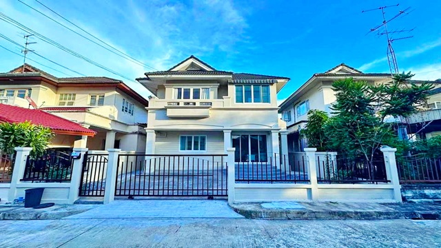 RIS รร.นานาชาติร่วมฤดี 2.0 กม. ตลาดน้ำขวัญเรียม 1.1 กม. 4นอนให้เช่าบ้านเดี่ยว 2 ชั้น 320ตร.ม.102ตร.วา.MRT มีนพัฒนา 700 ม.   3 น้ำ  