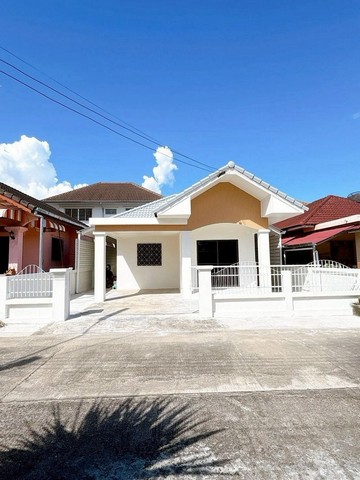 บ้านชั้นเดียว บ้านสวย รีโนเวทใหม่ สไตล์มินิมอล  แม่เหียะ