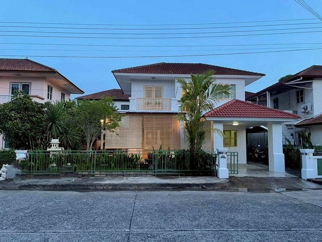 บ้านเดี่ยว 2 ชั้น พร้อมเฟอร์ โครงการ แลนด์แอนด์เฮ้าส์ สันทราย 