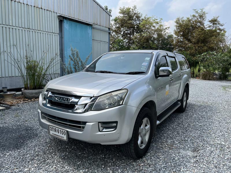 ขายรถปิคอัพ 4 ประตูปี 2014 ISUZU D-Max 2.5 เกียร์อัตโนมัติ