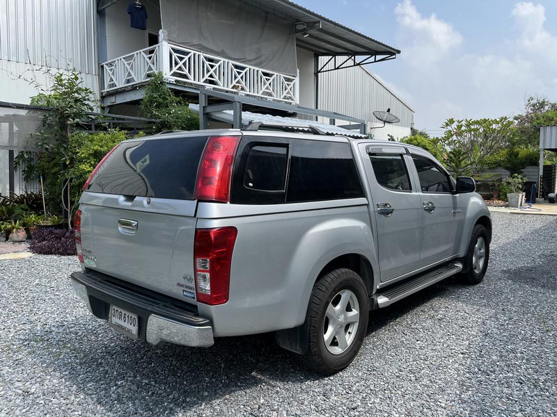 ขายรถปิคอัพ 4 ประตูปี 2014 ISUZU D-Max 2.5 เกียร์อัตโนมัติ