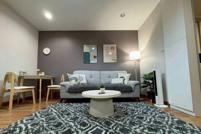 For RENT [10,000/month] เพิ่งปรับปรุงใหม่ Ladda Condo View  วิวเมือง และ วิวทะเลโทร. 095-196-4242 (คุณจุ๊)Line ID : jll689 WhatsApp : wa.me/66951964242 FB page : https://www.facebook.com/ChulaluckHomeliving/เฟอร์นิเจอร์ลอยตัวใหม่ ตู้เย็น แอร์ห้องนอน เครื่องซักผ้า Type 1 bedroom (34sqm.)Floor 12AView City & Sea some partModern style decoration Seperated area living room, kitchen 1 bathroom with bath tub.นัดชมห้องล่วงหน้า 2 วันรับฝากขาย เช่า บ้าน ที่ดิน โรงงาน โรงแรม และอสังหาริมทรัพย์ทุกประเภทTAGS:ขายบ้านเดี่ยวชลบุรี,ขายบ้านชลบุรีbyคุณจุ๊,ขายบ้า