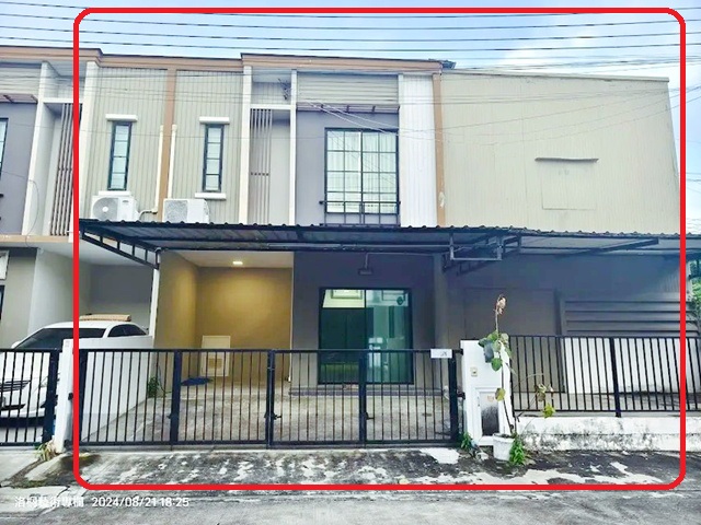 ARL สุวรรณภูมิ 4.1 กม.รพ.สิรินธร 2 กม.พร้อมโกดัง หัวมุม 3 นอน ถ.กิ่งแก้ว อ่อนนุช-ลาดกระบัง ให้เช่าทาวน์เฮ้าส์ 2 ชั้น 2 น้ำ  39 ตร.วา. 310 ตร.ม.รร.พรหมพิกุลทอง 2.3 กม. เป็นส่วนตัว 19,999 B-M.เดอะ พาซิโอ มอลล์ 2.8 กม.เดินทางสะดวกสบาย with warehouse for rent corner lot 3 bed KingKaew Rd On Nut-Lat Krabang.ARL Suvarnabhumi 4.1 km.  Sirindhorn Hospital 2 km. 2-story townhouse 2 bath 39 sq.wa. 310 sq.m. Phromphikunthong School 2.3 km. Private 19,999 B-M. The Paseo Mall 2.8 km. Convenient transportation.  มอเตอร์เวย์  ถ.กิ่งแก้ว อ่อนนุช-ลาดกระบัง บางนา-ตราด ตำบลราชาเทว