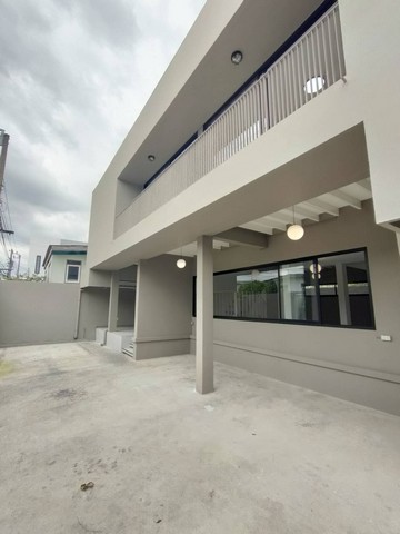 ให้เช่าโฮมออฟฟิศสุทธิสาร ห้วยขวางรัชดาลาดพร้าว ซอยวัฒนานิเวศน์ใกล้ MRTสุทธิสาร 1.2 กิโลเมตรเหมาะอยู่อาศัย Office Spa Studio สัญญาบุคคล ให้เช่าช่วงได้ จดทะเบียนบริษัทได้ บ้านสวยทันสมัยราคาเช่า 65,000 บาท / เดือน ( สัญญาขั้นต่ำ 3 ปี ประกัน 2 เดือน ล่วงหน้า 1 เดือน)ที่ตั้ง ถนนสุทธิสารวินิจฉัย ซอยพิบูลย์อุปถัมภ์ แขวงสามเสนนอก เขตห้วยขวาง กรุงเทพมหานคร 10310ติดต่อ : คุณภัสพงณ์ 063-409-8164 , 081-398-