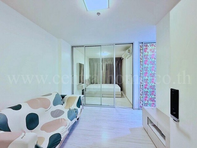 รหัสทรัพย์  6719คอนโด แอสปาย รัตนาธิเบศร์ 2 ใกล้รถไฟฟ้า MRT บางกระสอ (ขาย-เช่า)ที่ตั้ง : ถนนรัตนาธิเบศร์ ตำบลบางกระสอ อำเภอเมืองนนทบุรี จังหวัดนนทบุรี 11000รายละเอียดทรัพย์- คอนโดสูง 25 ชั้น ห้องอยู่ชั้นที่ 24 ขนาดพื้นที่ 30.72 ตารางเมตร- 1 ห้องนอน, 1 ห้องน้ำ, 1 ห้องรับแขก, 1 ห้องครัว- เฟอร์นิเจอร์ครบพร้อมอยู่- ระเบียงห้องหันทางทิศตะวันออกเฉียงเหนือสิ่งอำนวยความสะดว