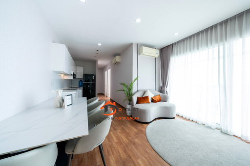 ให้เช่า คอนโด เดอะ โคสต์ แบงค็อก ใกล้ BTS บางนา ชั้น 39 ตึก A เนื้อที่ 92 ตร.ม 3ห้องนอน 2ห้องน้ำ ( มีอ่างอาบน้ำ ) ห้องสวย ห้องใหม่ มีเฟอร์ฯ มีเครื่องใช้ไฟฟ้า เดินหิ้วกระเป๋าพร้อมเข้าอยู่ได้เลย.เงื่อนไขราคาเช่า : 65,000บาท / เดือน (รวมค่าส่วนกลาง)(สัญญาเช่าขั้นต่ำ 1ปี = จ่ายเงินประกัน 2เดือน / ค่าเช่าล่วงหน้า 1เดือน)#บริษัทบริการรับฝากขายเช่าอสังหาริมทรัพย์#บริษัทบริการรับถ่ายร