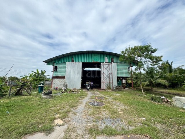 รหัสทรัพย์ : 6686ที่ดินเปล่า 2 ไร่ รังสิต - นครนายก คลอง 10 หนองเสือที่ตั้ง: ถนนเลียบคลองสิบ ตำบลบึงกาสาม อำเภอหนองเสือ จังหวัดปทุมธานี 12170รายละเอียดทรัพย์ - ที่ดินเปล่า เนื้อที่ 2 ไร่ พร้อมไฟฟ้า 3 เฟส- แปลงที่ดิน สี่เหลี่ยมผืนผ้าสวย หน้ากว้างติดถนน- เหมาะต่อการทำสวน, สร้างบ้านพักตากอากาศ- หันทางทิศตะวันออกเฉียงใต้ทำเล และสถานที่ใกล้เคียง- มหาวิทยาลัยเทคโนโ