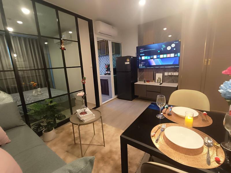 Regent Home Bangna: Private, Clean, Quiet, 22nd Floor, BTS Bangna.***Property sales/rental services and consultation available. Contact us anytime.***For more details, photos, or to schedule a viewing:Contact: EkachaiT. 089-799-5598Line ID: @auiauiaui001 (add @ at the front)--------------------------------------------------------------Room Type: 1 Bedroom, 1 BathroomSize: 28 sq m, 22nd Floor, Building ANew, clean, beautifully decorated, ready to move in.Details--------------------------------------------------------------Rental Price: 12,500 THB per month--------------------------------------------------------------*Amenities:- Swimming pool- Fitness center- Co-Working Space- CCTV--------------------------------------------------------------*Nearby Landmarks (Based on Google Maps)- Bangkok Mall: 1.3 km- Anglo Singapore International School: 2.7 km- BTS Bangna: 300 m- BTS Udomsuk: 900 m- Chalerm Maha Nakhon Expressway Entrance: 1.3 km-----------------------------------------------------
