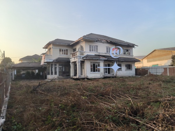  C27911 ที่ดินทำเลทอง ขายต่ำกว่าราคาตลาด! โครงการชัยพฤกษ์ บางขุนเทียนที่ดินเปล่าพร้อมสิ่งปลูกสร้าง บนทำเลศักยภาพ ใกล้ถนนใหญ่ เดินทางสะดวกขนาดพื้นที่: 219 ตร.ว.ราคาขาย: เพียง 5,900,000 บาท เทียบกับราคาตลาดกว่า 12,000,000 บาท คุ้มที่สุดในย่านนี้!รายละเอียดทรัพย์ที่ดินพร้อมสิ่งปลูกสร้าง เหมาะสำหรับปลูกบ้านพักอาศัย หรือทำโครงการขนาดเล็กบรรยากาศเงียบสงบ ไม่พลุกพล่าน แต่เดิ