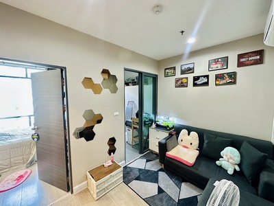 ห้องสวยพร้อมอยู่ ย่านแหล่งค้าขาย!! ขายคอนโดโครงการ เมโทร สกาย บางซ่อน อินเตอร์เชนจ์ (Metro Sky Bang Son Interchange) ถนนประชาชื่น เนื้อที่ 28.05 ตร.ม. ห้องแบ่งเป็นสัดส่วนสวยงามมาก!.ขายคอนโดโครงการ เมโทร สกาย บางซ่อน อินเตอร์เชนจ์ (Metro Sky Bang Son Interchange) ถนนประชาชื่น หรือ เมโทรสกาย ประชาชื่น ขนาด 28.05 ตร.ม. ชั้น 20 อาคาร B บรรยากาศร่มรื่นสุดๆ.ที่อยู่ : https://maps.app.goo.gl/3i8qm3WX9qUyLpov8?g_st=ipc.รายละเอียด:- เนื้อที่ 28.05 ตร.ม.- ชั้น 20 