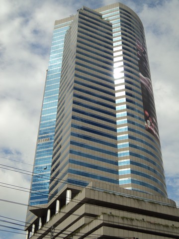 ออฟฟิศให้เช่าเพชรบุรีตัดใหม่ พร้อมพงษ์  อาคารอิตัลไทย ทาวเวอร์บางกะปิ เขตห้วยขวาง แอร์พอร์ตลิ้งค์ ใกล้ทางด่วน พื้นที่ให้เช่าเริ่ม 80 ตรม.ขึ้นไป    O2,512,59O9,  O84,543,4833ดูข้อมูลอาคารอื่นที่ www.irentoffice.com ยินดีรับฝากขาย-เช่าสำนักงานค่าประกันการเช่า    3    เดือนค่าเช่าล่วงหน้า      1    เดือนสัญญาการเช่าสำนักงาน3ปีขนาดพื้นที่ให้เช่า 80ตารางเมตรขึ้นไป  ขนาดพื้นที่และค่าใช้จ่ายต่างๆ อ