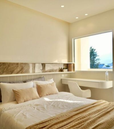 ขาย 1.89 ล้านบาท*ศรีธนาคอนโด 1 ห้วยแก้ว, นิมมาน, มชเข้าออกได้ทั้ง ถ.ห้วยแก้ว (ซอยสมุดลานนา)—• ขนาด: 26 ตร.ม (กั้นห้องเป็นสัดส่วน)• ชั้น: 6 (608)• 1 ห้องนอน / 1 ห้องน้ำเหมาะทั้งซื้ออยู่เองหรือปล่อยเช่ารายวันผ่าน Airbnb ได้ค่าส่วนกลางเพียง 594 บาท/เดือนแยกโซนครัว มีระเบียงส่วนตัว | วิวเมืองโล่ง เห็นถนน เห็นแสงไฟยามค่ำ—เฟอร์นิเจอร์และเครื่องใช้ไฟฟ้าครบชุด พร้อมอยู่ทันที• ชุดครัว Bui