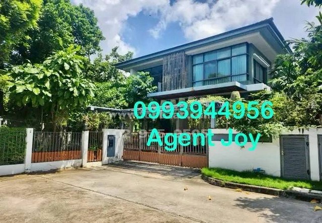 ขายบ้านเดี่ยว หลังมุม พื้นที่ใหญ่79 ตารางวา 4ห้องนอน +ห้องแม่บ้านแบบแยก  พร้อมสวนสวยมีพื้นที่สีเขียว สำหรับมุมพักผ่อน 