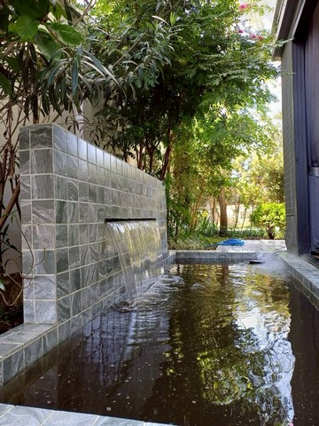 Garden villa ให้เช่า 45,000 บาท/เดือน ขาย 6.72 ล้าน #โซนป่าแดด #อ.เมือง บ้าน 3 ชั้น #ติดคลองแม่ข่า บ้านน่ารัก บรรยากาศเงียบสงบ มีมุม นั่ง เหมือนร้านกาแฟ ทำเลดี ใกล้เมือง เดินทางสะดวก #เฟอร์นิเจอร์ครบ #หิ้วกระเป๋าพร้อมเข้าอยู่ได้เลยที่ดิน 37.30 ตรว.พื้นที่ใช้สอย 200 ตร.ม.4 ห้องนอน 4 ห้องน้ำ1 ห้องครอบครัว1 ห้องแม่บ้าน+ซักรีด1 รับแขก1 ห้องครัว3 ที่จอดรถมีระบบฟอกอากาศ PM 2.5 หมุนเวียนภายใน เดินท