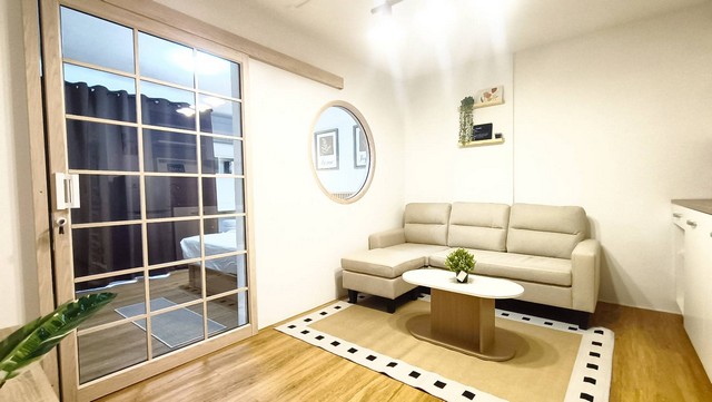 ขายคอนโดใกล้BTSลาดพร้าว101ซิตี้วิลล่าลาดพร้าว130 33ตร.ม.ย่านลาดพร้าว รามคำแหง เขตบางกะปิซิตี้วิลล่าตึกE1 ชั้น5 fully furnished ใกล้ซอยมหาดไทย ใกล้BTSลาดพร้าว101 รพ.ลาดพร้าว รพ.เวชธานี เดอะมอลล์บางกะปิ FBT ม.รามคำแหงราคาขาย 1,200,000 บาท (พร้อมโอน)ที่ตั้ง ถนนลาดพร้าว ซอยลาดพร้าว130 ซอยรามคำแหง81 แขวงคลองจั่น เขตบางกะปิ กรุงเทพติดต่อ : คุณภัสพงณ์ 063-409-8164Line : deedaa23พื้นที่ใช้สอย 33 ตารางเมตร 1ห้องนอน 1ห�