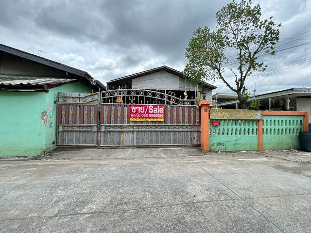 กำลังหาที่ดินผังม่วงกระทุ่มแบนอยู่ใช่ไหม?แปลงนี้ตอบโจทย์เลยค่าขายที่ดินพร้อมสิ่งปลูกสร้างสวนหลวงกระทุ่มแบนผังม่วงที่ดินกระทุ่มแบนสมุทรสาครบ้านเลขที่ 9 หมู่ 9 ต.สวนหลวง อ.กระทุ่มแบน จ.สมุทรสาคร- เนื้อที่ 250 ตรว.- บ้าน 2 ชั้น 5 ห้องนอน 2 ห้องน้ำ- โกดัง 250 ตรม.- ห้องพัก พนักงาน 4 ห้อง- มีสนามข้างบ้าน- มีโรงจอดรถขาย 6.9 ล้านสอบถามคุณปุ้ยTel : 062 - 5566954 (คุณปุ้ย)Line ID : 0616649897_____________________________​#�