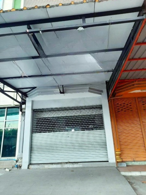 BTSวัดพระศรี 200 ม. ให้เช่าชั้น 2 ถึงชั้น 5 ติดถนนใหญ่ 4นอน เปิดซิง! อาคารพาณิชย์ 5 ชั้น มีดาดฟ้า 5น้ำ 16ตร.วา. 272 ตร.ม.ทำเลดี เซ็นทรัล รามอินทรา 600 ม. แหล่งช้อปปิ้ง หาของกินสะดวก ให้เช่า 24,999 B-M เดินทางสะดวกสบาย BTS WatPhraSri 200m. for rent from 2nd to 5th floor 5-storey Never Using commercial building with roof terraceon the main road 4bed 5bath 16sq.w.272 sq.m. good location Central Ramintra 600 m.shopping area convenient to find food for rent 24,999 B-M convenient transportation                      ถ.รามอินทรา พหลโยธินแขวงอนุสาวรีย์ เขตบางเขน กรุงเทพมหานคร VDO ต�