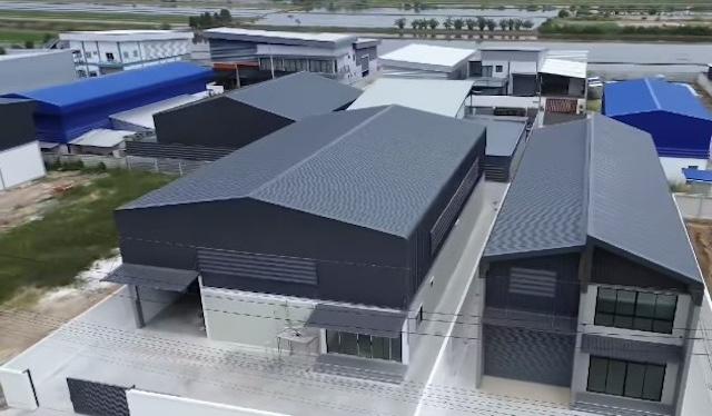 ให้เช่าโรงงานพร้อมสำนักงานและที่พักอาศัย ย่านบางบัวทอง นนทบุรี และลาดหลุมแก้ว ปทุมธานี ใกล้ถนนกาญจนาภิเษก เหมาะสำหรับธุรกิจอุตสาหกรรม คลังสินค้า และโลจิสติกส์ราคาเช่า ( เริ่มต้น ) 45,000 บาท / เดือนที่ตั้ง ตำบลลาดหลุมแก้ว อำเภอลาดหลุมแก้ว จังหวัดปทุมธานี 12140ติดต่อ : คุณภัสพงณ์ 0634098164Line : binkem22https://www.facebook.com/profile.php?id=61581484955548เนื้อที่เริ่มต้น 200 ตารางวา ถึง 1 ถึง 8 ไร่ ถนนด้านหน้ากว้า�