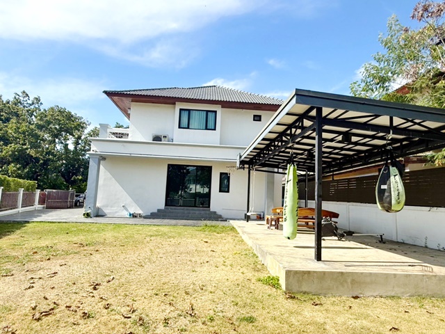 เฟอร์ โรงเรียนนานาชาติ RIS รามคำแหง164 โลตัสสุขาภิบาล3 ให้เช่า 5นอน เครื่องใช้ไฟฟ้า 6น้ำ 152 ตรว 74,998-84,999 B-M ขาย 19 ล้าน เพอร์เฟคเพลส ตลาดมีนบุรี ตลาดนัดขวัญเรียม บิ๊กซี ต้อนรับต่างชาติ คฤหาสน์welcomes foreigners. Mansion for rent 5bed RIS International Sch. Ramkhamhaeng 164 fur E-appliances 6bath 152sqwa. 74,998-84,999B-M selling for 19million Perfect Place Minburi Market Kwan Riam Market Lotus Sukhapiban3 Big Cรามคำแหง164 แขวงมีนบุรี เขตมีนบุรี กรุงเทพมหานคร 105105 ห้องนอน6 ห้องน้ำห้องประชุม ห้องทานข้าวห้องครัวพื้�