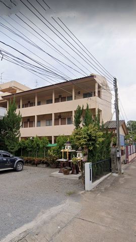 ขายด่วน 25 ล้าน 116 ตรว. หอพัก 4 ชั้น 30 ห้อง #โซนสุเทพ ทำเลดี ย่านนักศึกษา คนทำงาน #ใกล้วัดอุโมงค์ #ใกล้มช. #ใกล้สนามบินเนื้อที่ประมาณ 1 งาน 16 ตารางวาหอพัก 4 ชั้นห้องพัดลม 30 ห้องมีที่จอดรถใต้ดินมีกล้องวงจรปิด พร้อมอินเตอร์เน็ตค่าเช่าห้องละ 3,500 บาท/เดือนน้ำเหมาจ่ายเดือนละ 120 บาทไฟฟ้าหน่วยละ 9 บาทรายได้ทั้งหมด 30 ห้องค่าห้อง 3,500*29 =101,500อีก 1 ห้อง ให้แม่บ้านพักช่วงกลางวันค่ะค่าใช�