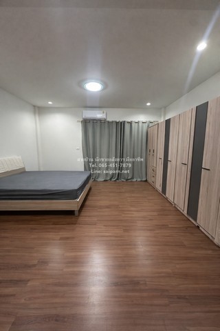 ขายอาคารพาณิชย์ 4 ชั้น ทำเลทอง รัชดา–ลาดพร้าว เหมาะสำหรับค้าขาย หรือทำออฟฟิศดีมาก อาคารอยู่ริมถนน พร้อมพื้นที่จอดรถเข้า-ออกสะดวก