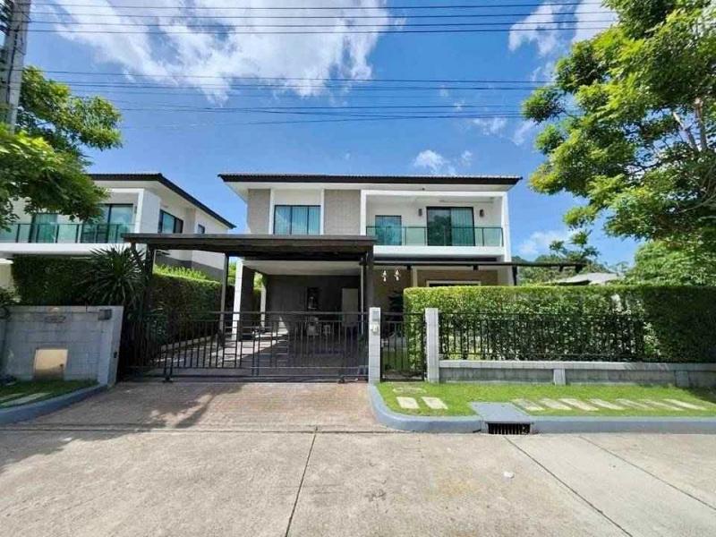 บ้านให้เช่า เดอะซิตี้พัฒนาการ เฟส 1 หลังมุมติดถนนเมนโครงการ ใกล้สวนและส่วนกลาง บ้านเช่าตกแต่งพร้อมอยู่